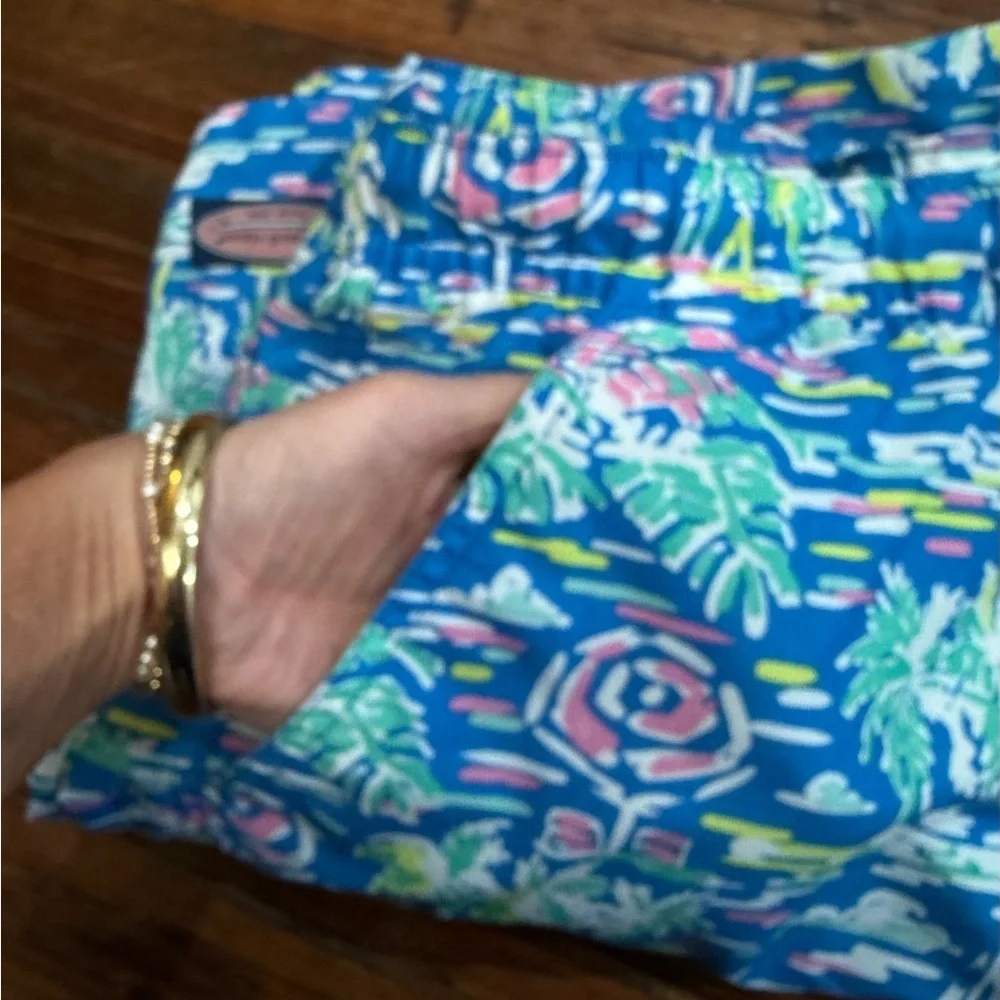Vineyard Vines Chappy 7” Blue Tropical Sail Lined Swim Trunks Pockets Sz Xl
